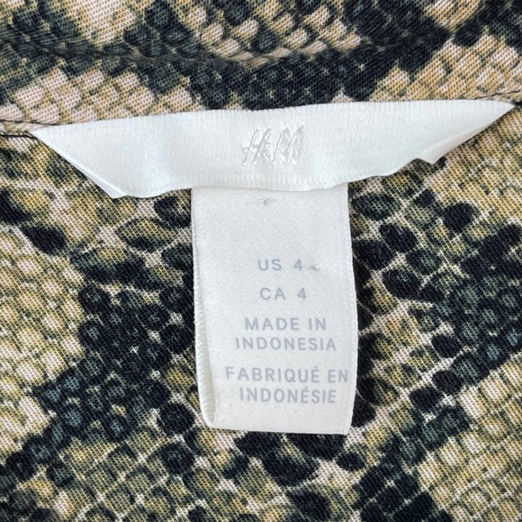 H&M | BUTTON DOWN SHIRT SIZE 4 - Picture 3 of 4